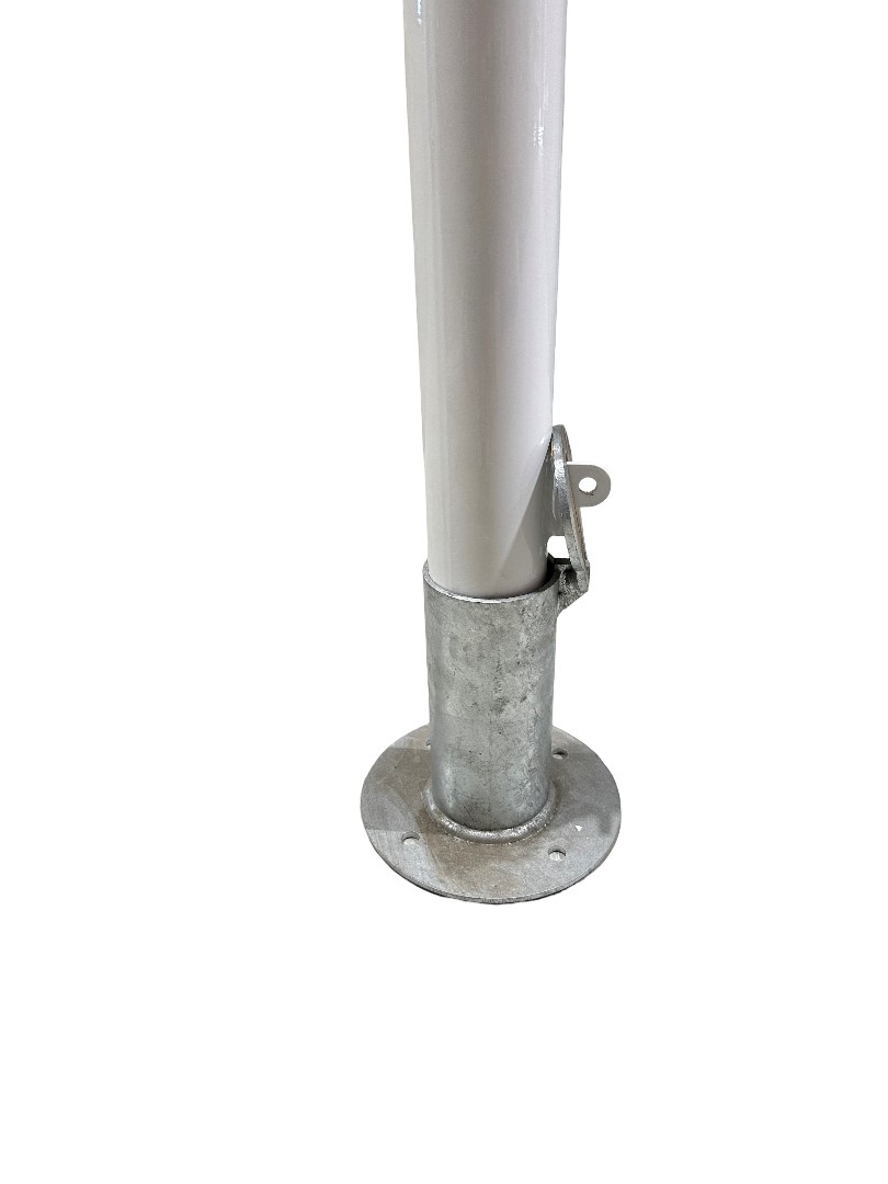 bollard holder 1 Dugite 140mm x 1200mm Padlock Removable Bollard Round White 4 Dugite 140mm x 1200mm Padlock Removable Bollard Round White. Close-up of the base of a white, round, removable bollard.